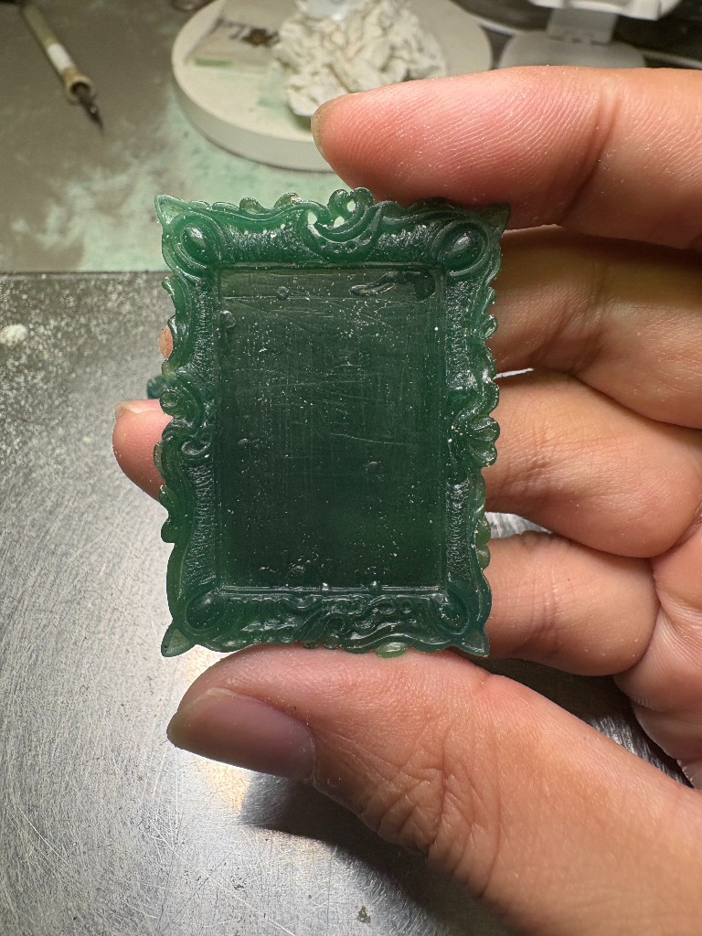 新作がなかなか完成しないので・・・(;・∀・)